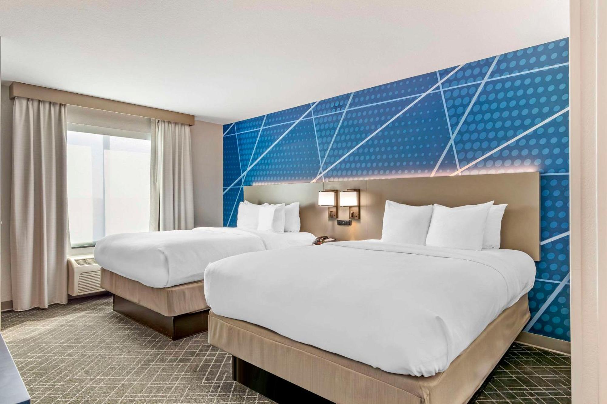 Comfort Suites Whitsett - Greensboro East Ngoại thất bức ảnh