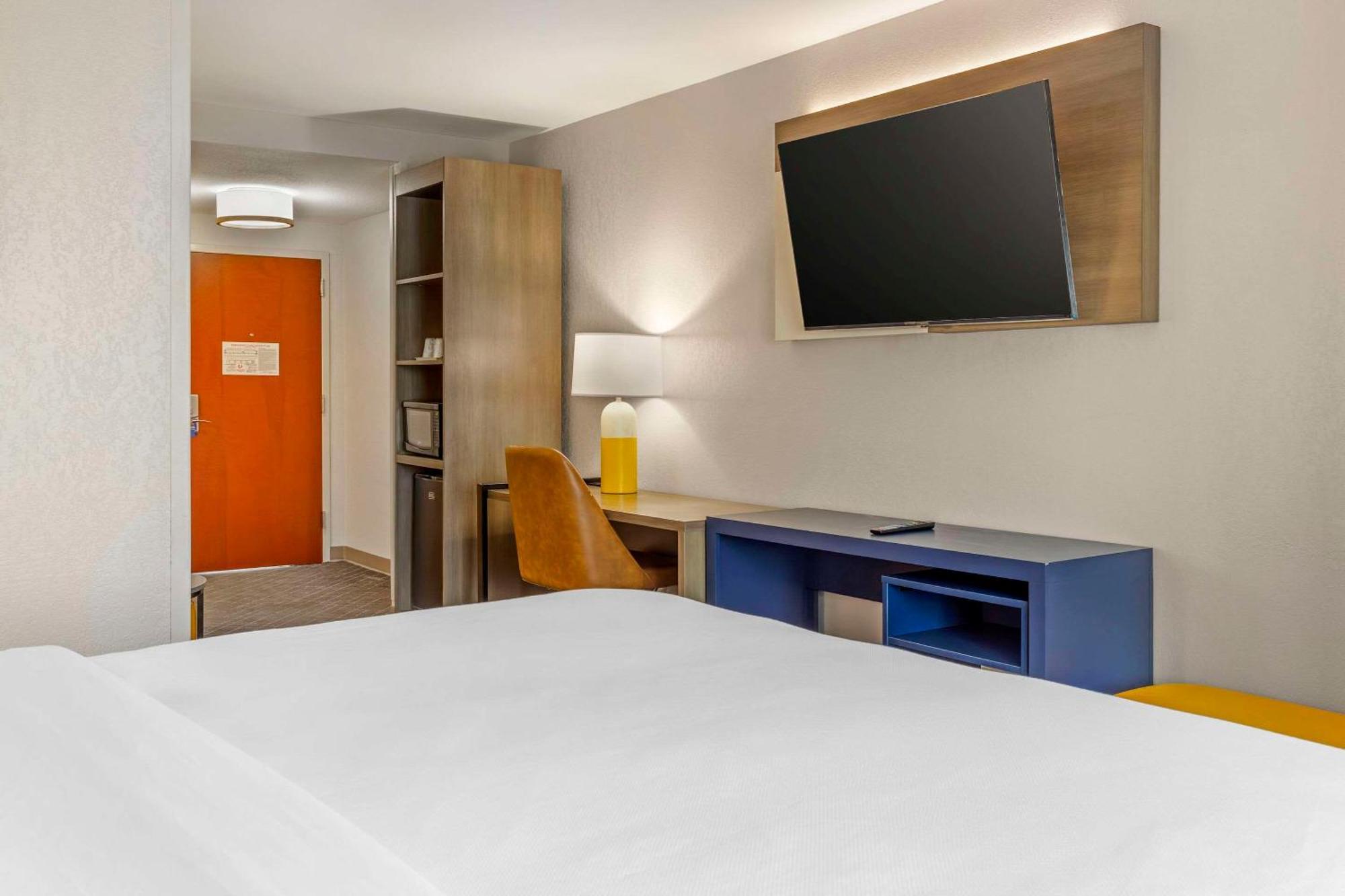 Comfort Suites Whitsett - Greensboro East Ngoại thất bức ảnh