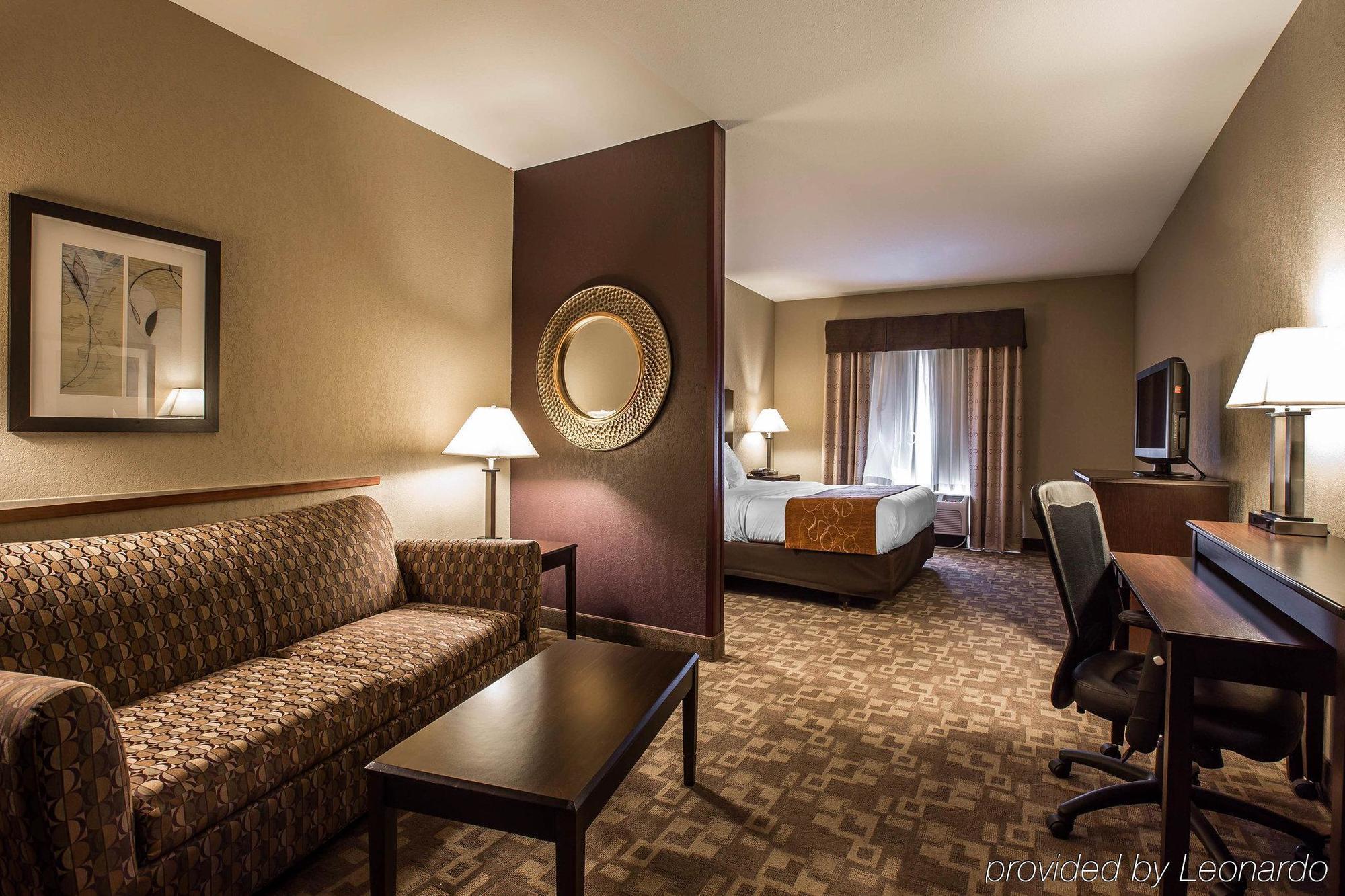 Comfort Suites Whitsett - Greensboro East Ngoại thất bức ảnh