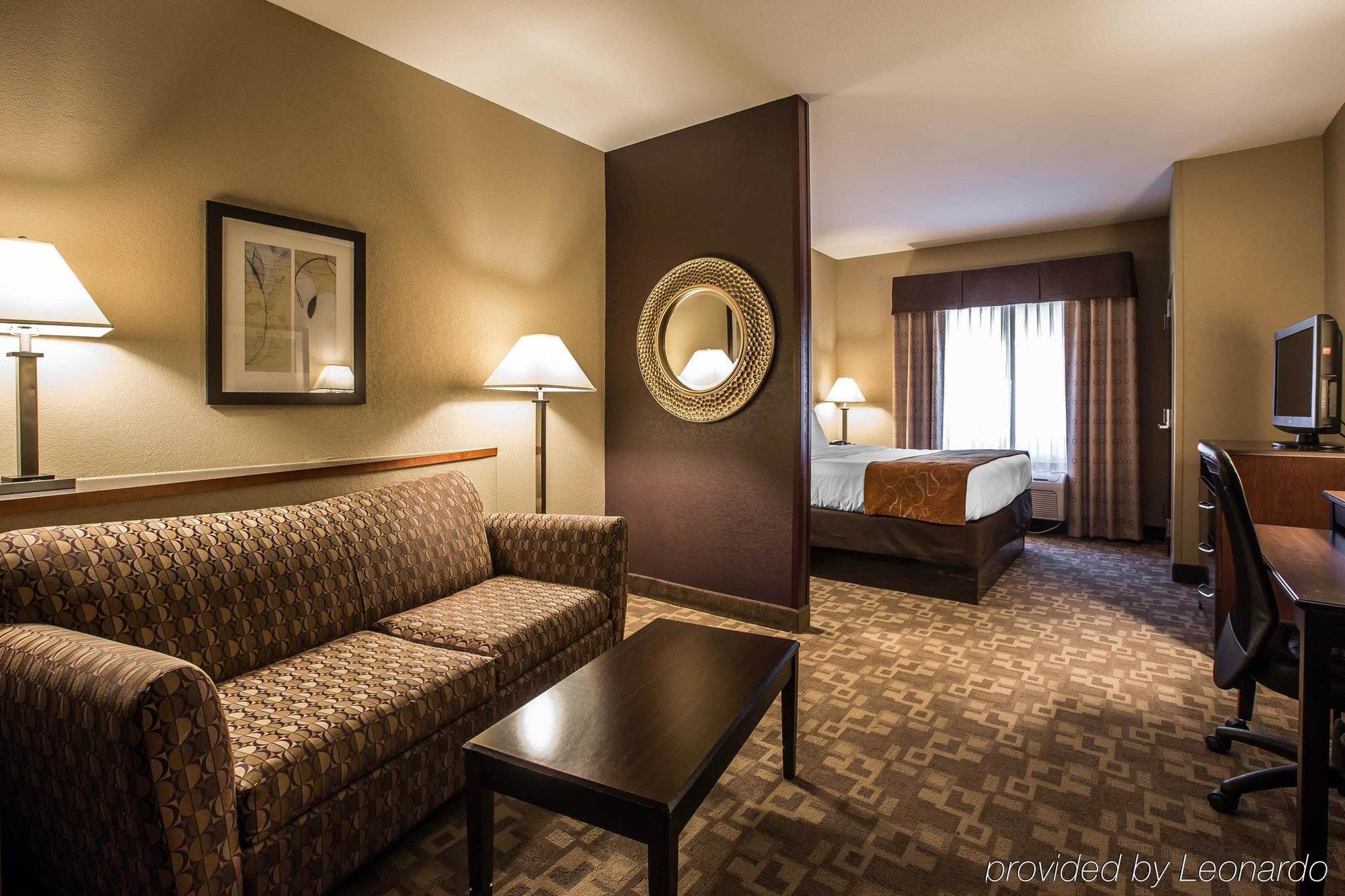 Comfort Suites Whitsett - Greensboro East Ngoại thất bức ảnh